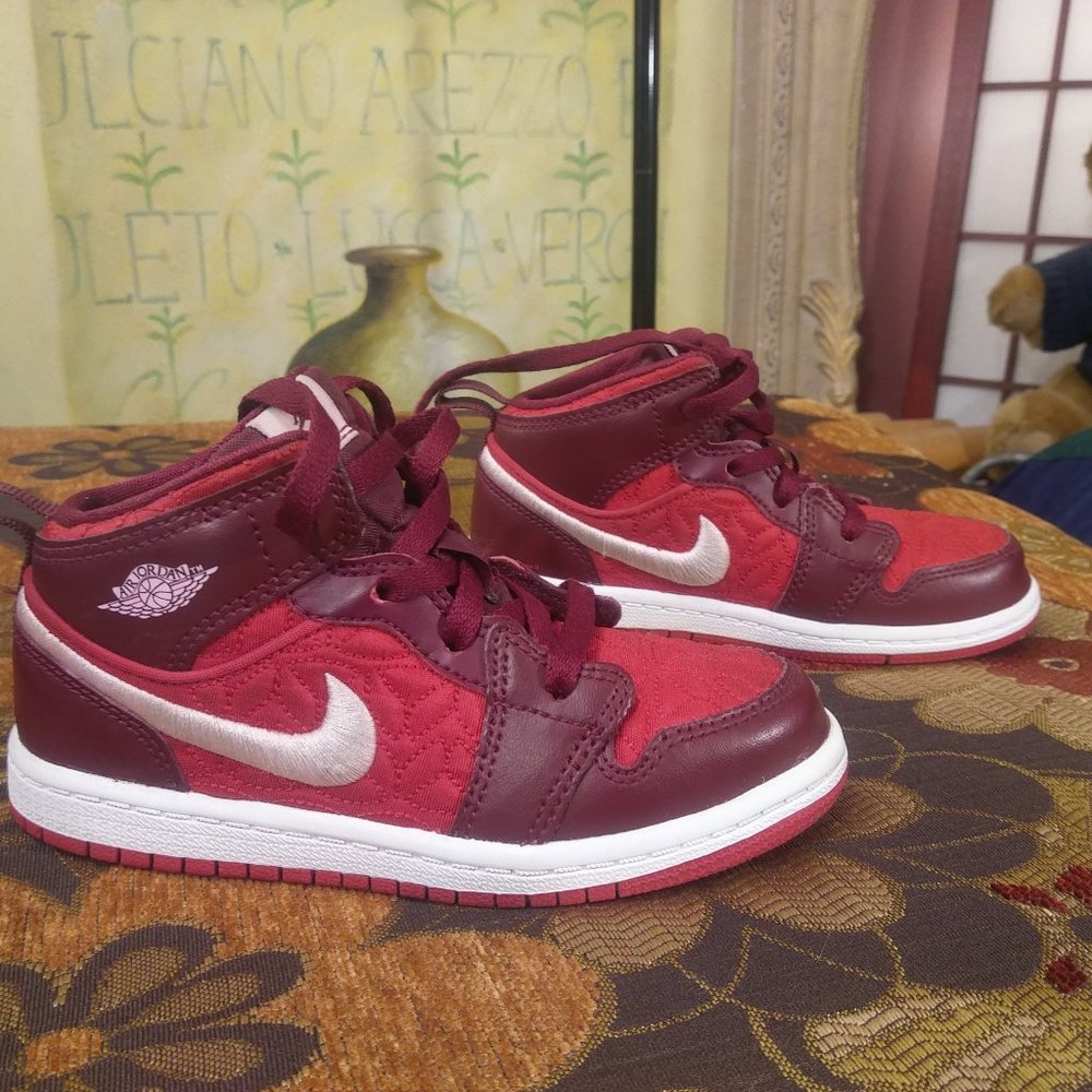 RARE Nike Jordan 1 Mid SE Gym Red/Pink Foam TD Toddler Size 10c AV5172-600 - Picture 4 of 9